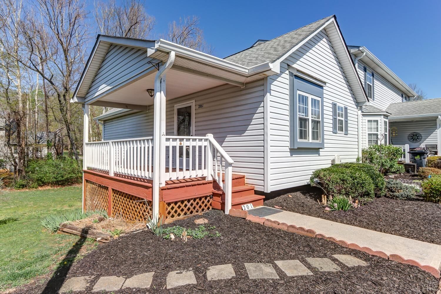 Property Photo:  201 Goose Meadow Drive  VA 24551 