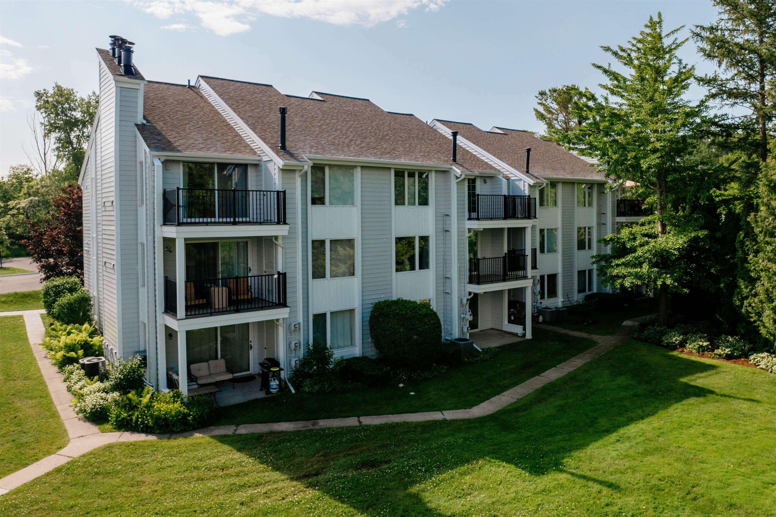 Property Photo:  750 Centre Place 5  MI 49686-3366 