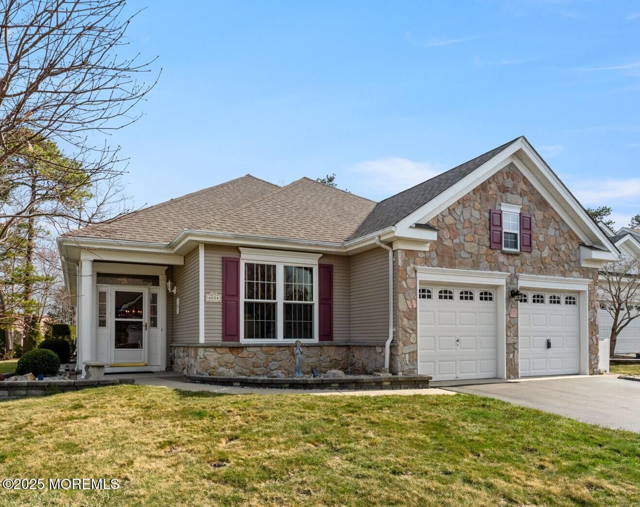 Property Photo:  15 Headwaters Place  NJ 08005 