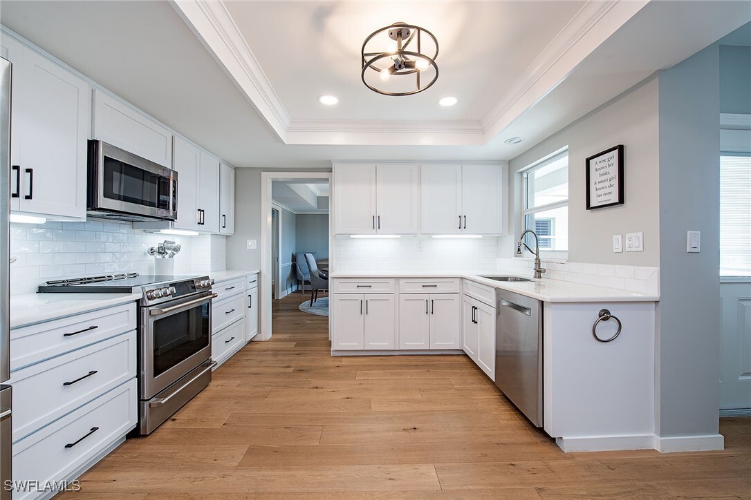 Property Photo: 2905 Gulf Shore Boulevard N 603N FL 34103