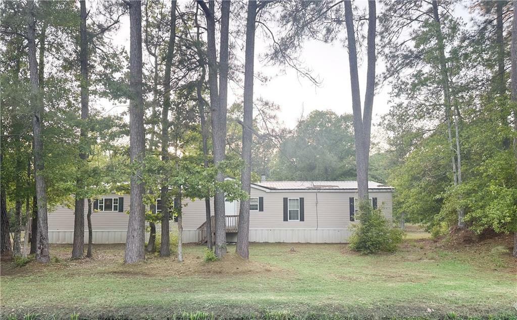Property Photo: 12061 Hansen Road LA 70427