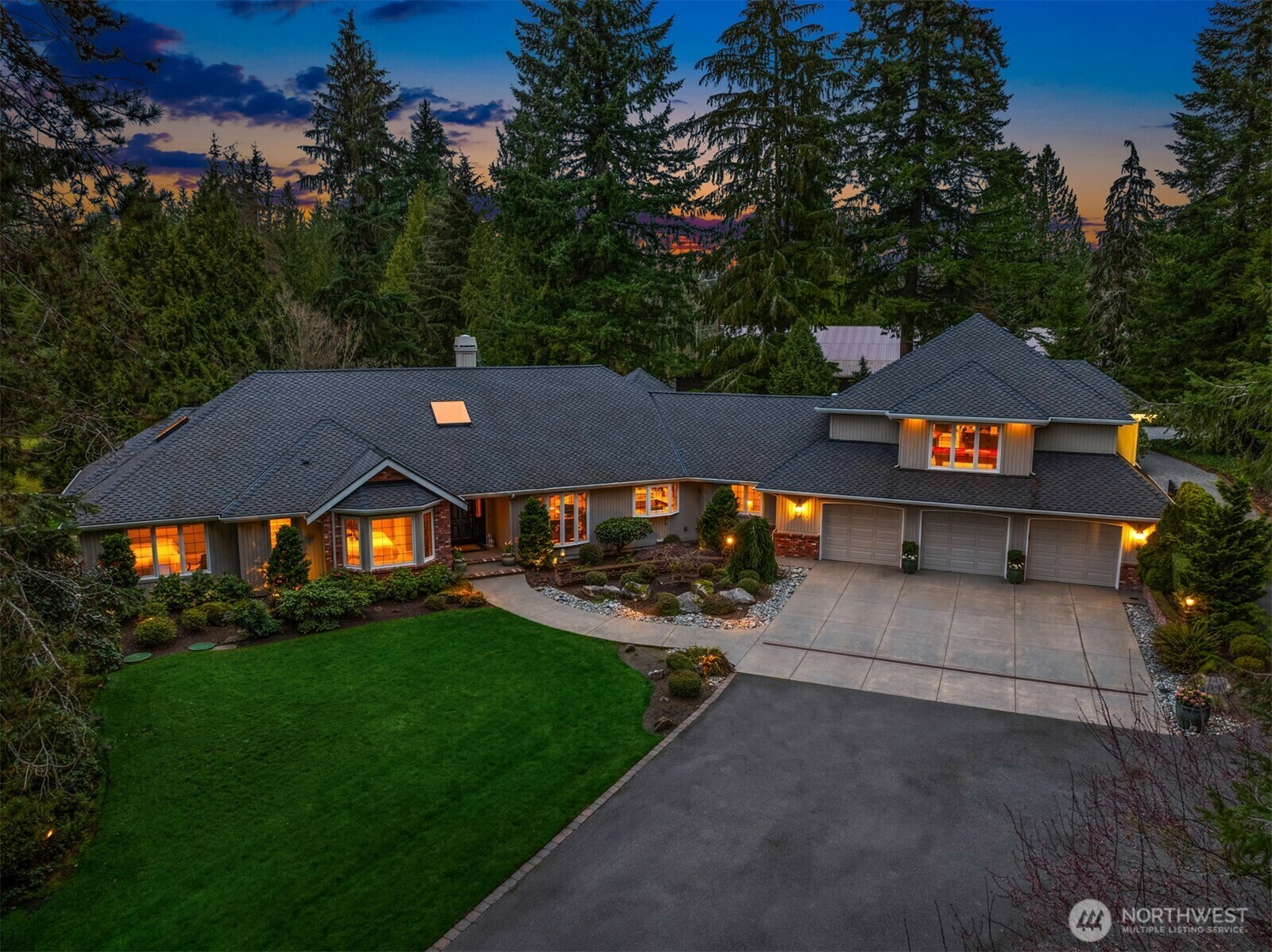 Property Photo: 21712 NE 144th Place WA 98077