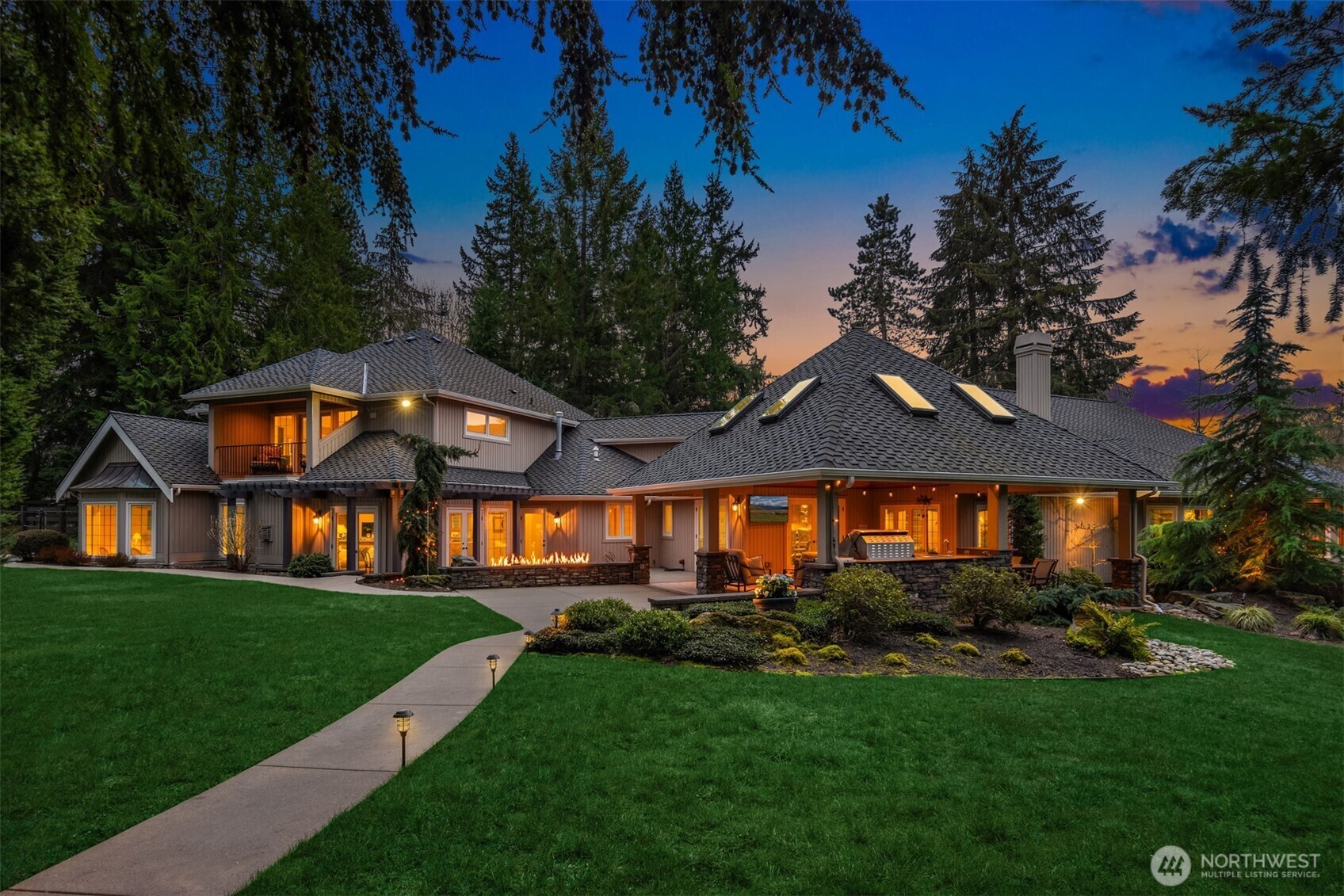 Property Photo: 21712 NE 144th Place WA 98077