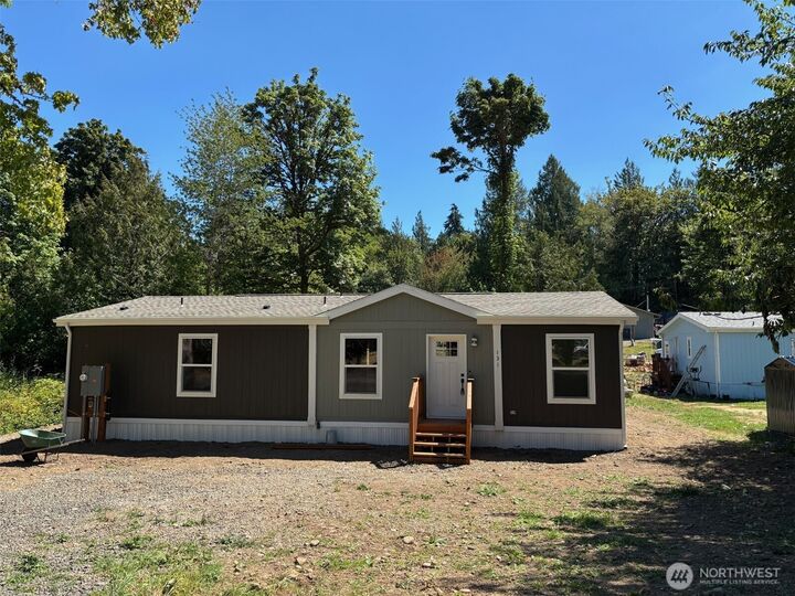 Property Photo:  131 E Kingston Way  WA 98584