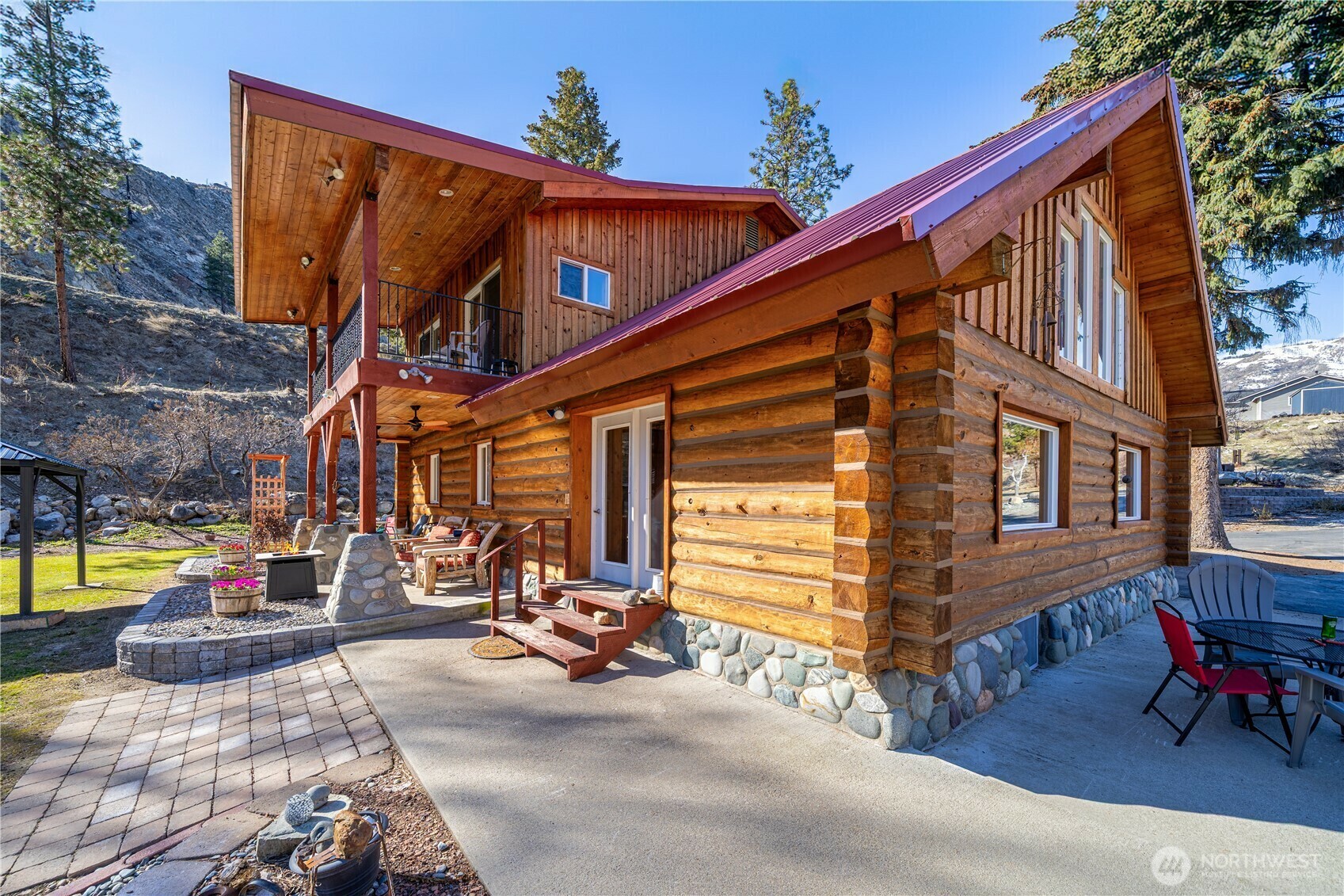 Property Photo:  540  Highway 153  WA 98846 