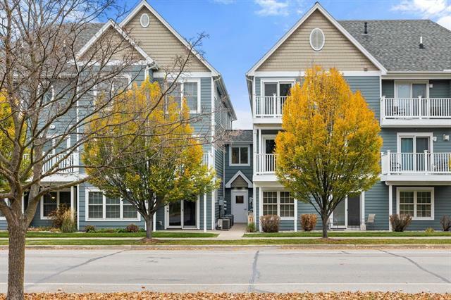 715 E State Street  Traverse City MI 49686 photo