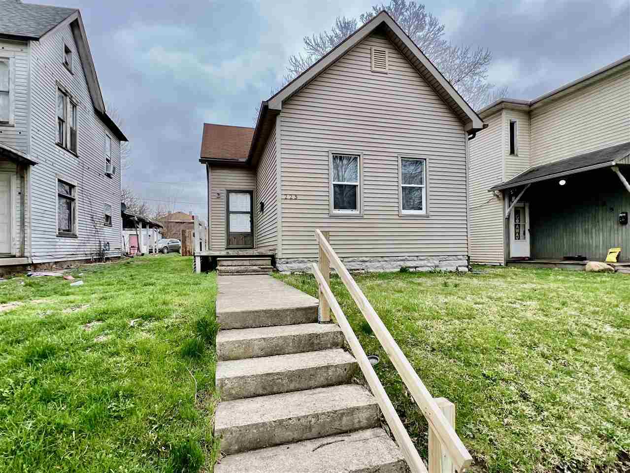 Property Photo:  223 S 13th Street  IN 47374 