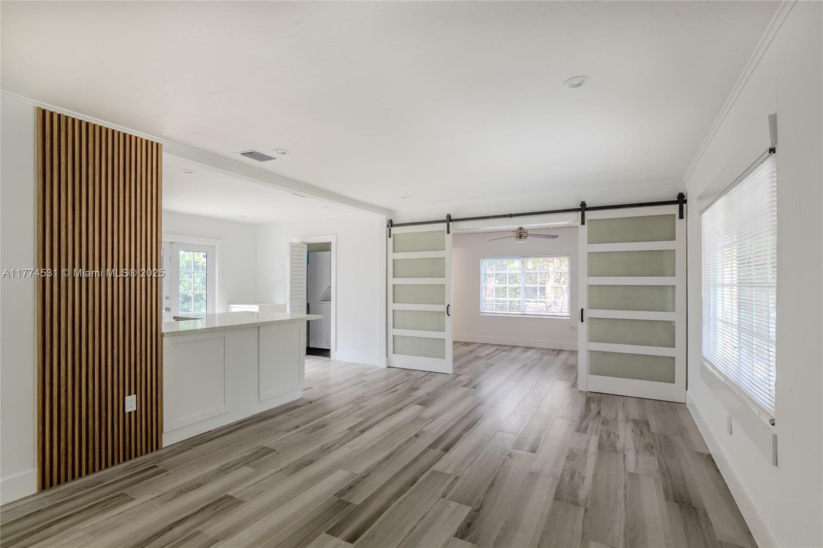 Property Photo: 1510 NE 132nd Rd FL 33161