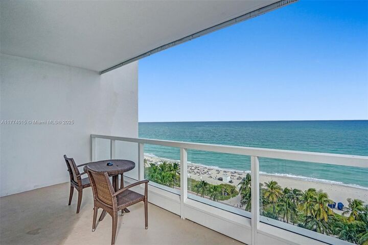Property Photo: 4391 Collins Ave 913/914 FL 33140