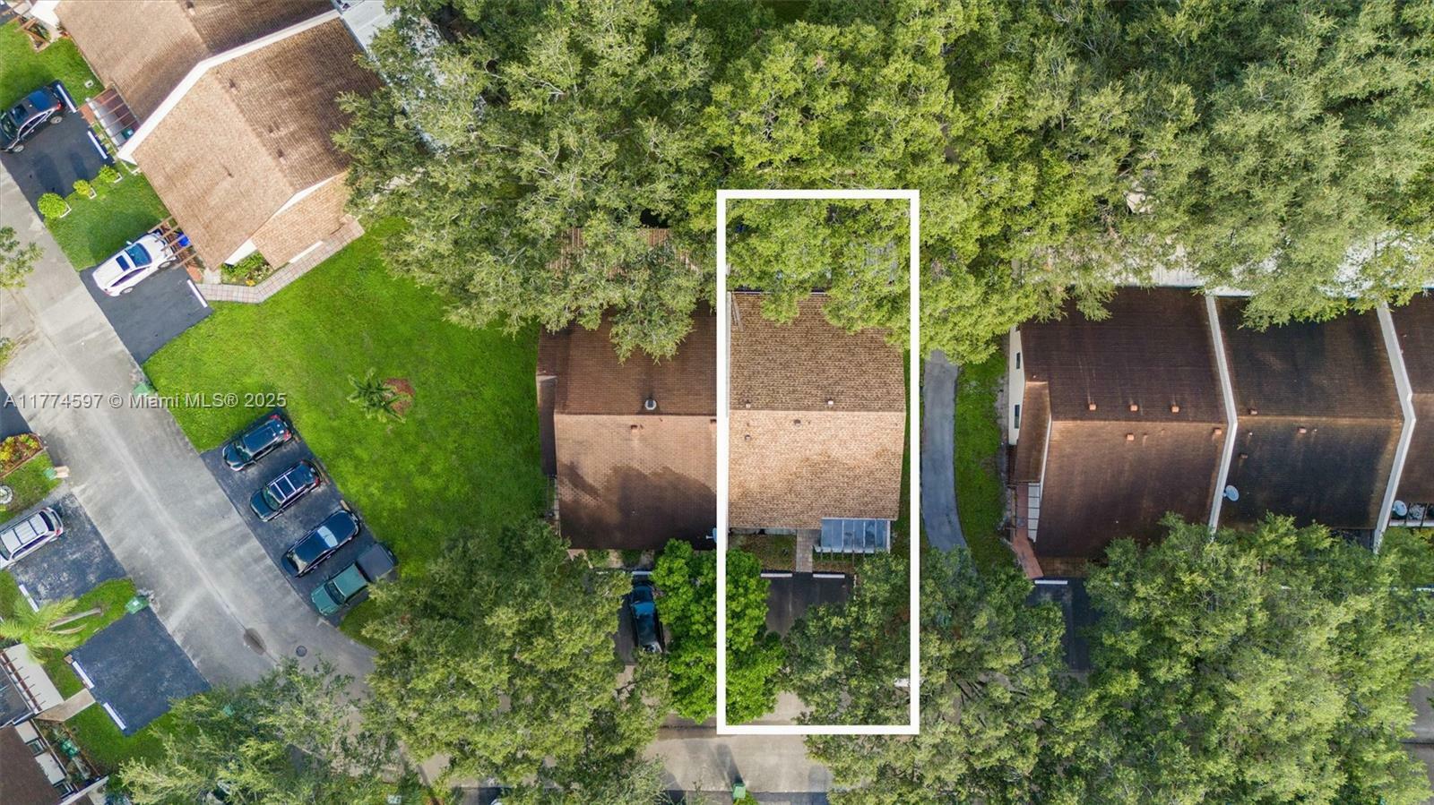 Property Photo: 1530 NW 96th Ave 1530 FL 33024