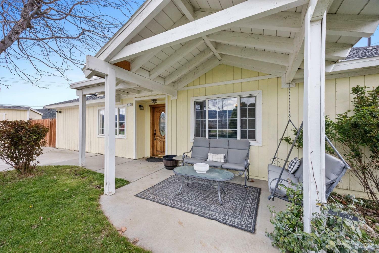 Property Photo: 20413 Mar Vista Place CA 93561