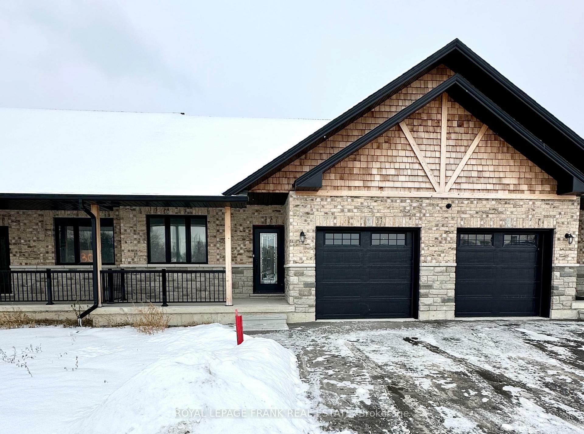 Property Photo: 34 Pond Street ON K0L 1Y0