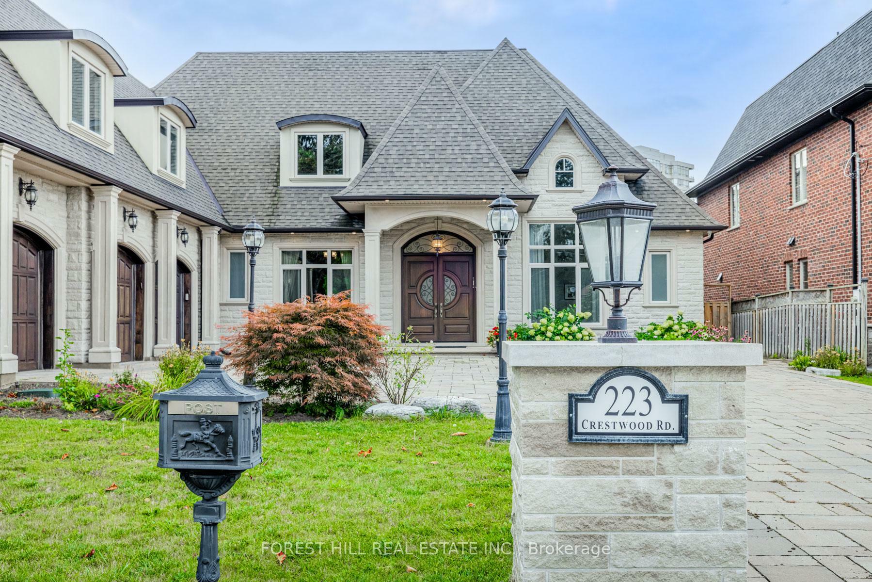 Property Photo: 223 Crestwood Road ON L4J 1A8