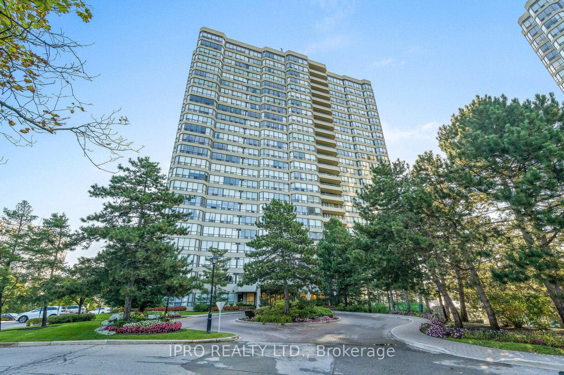Photo de la propriété: 22 Hanover Road 909 ON L6S 5K7