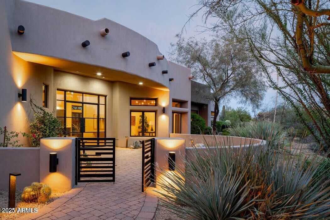 Property Photo:  30600 N Pima Road 89  AZ 85266 