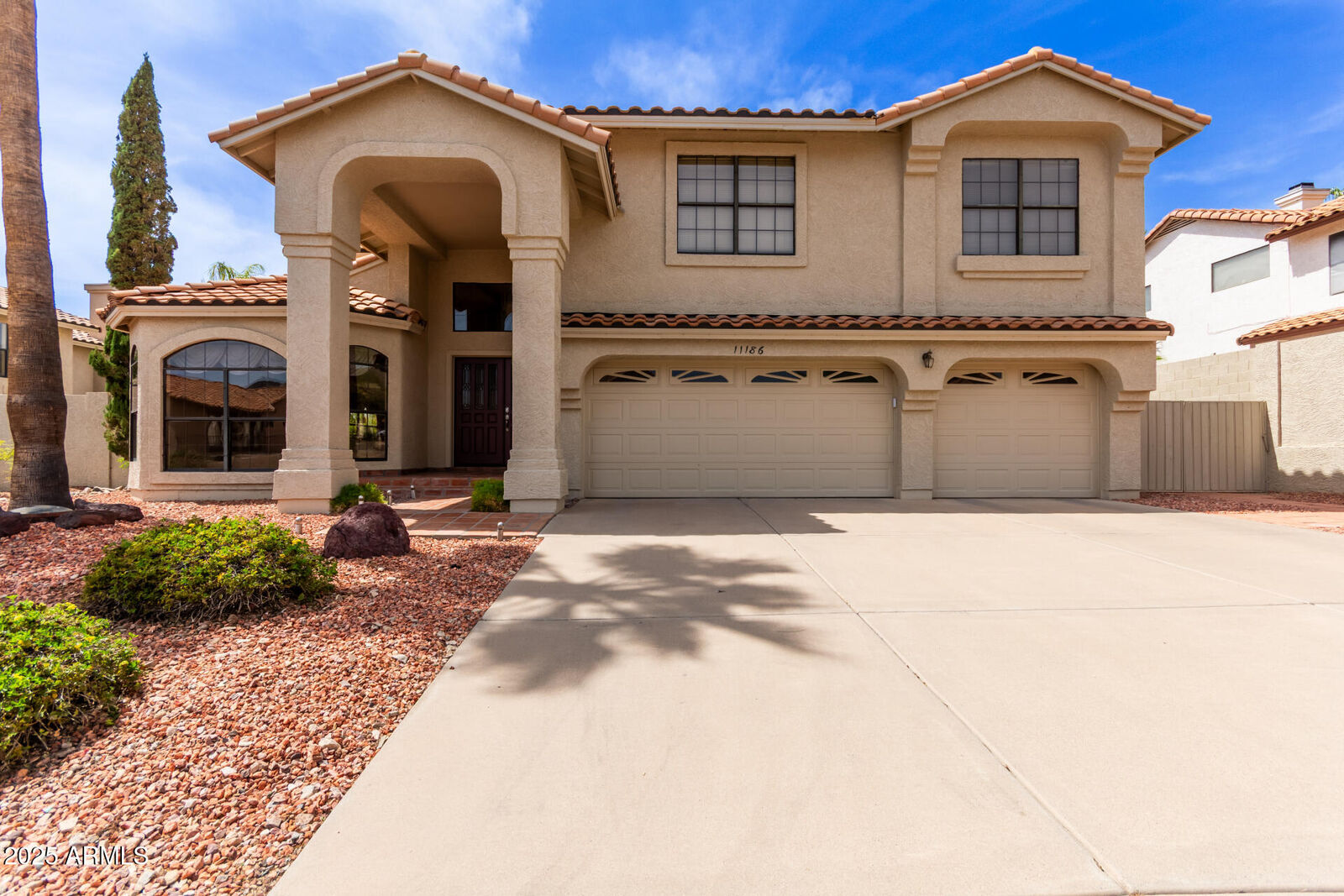 Property Photo: 11186 N 128th Place AZ 85259