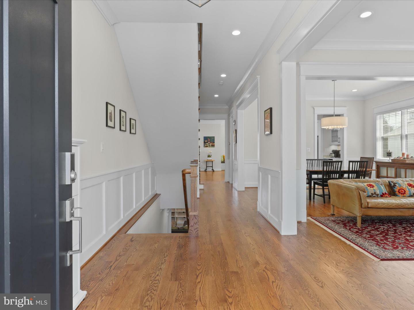 Property Photo: 9815 Montauk Avenue MD 20817