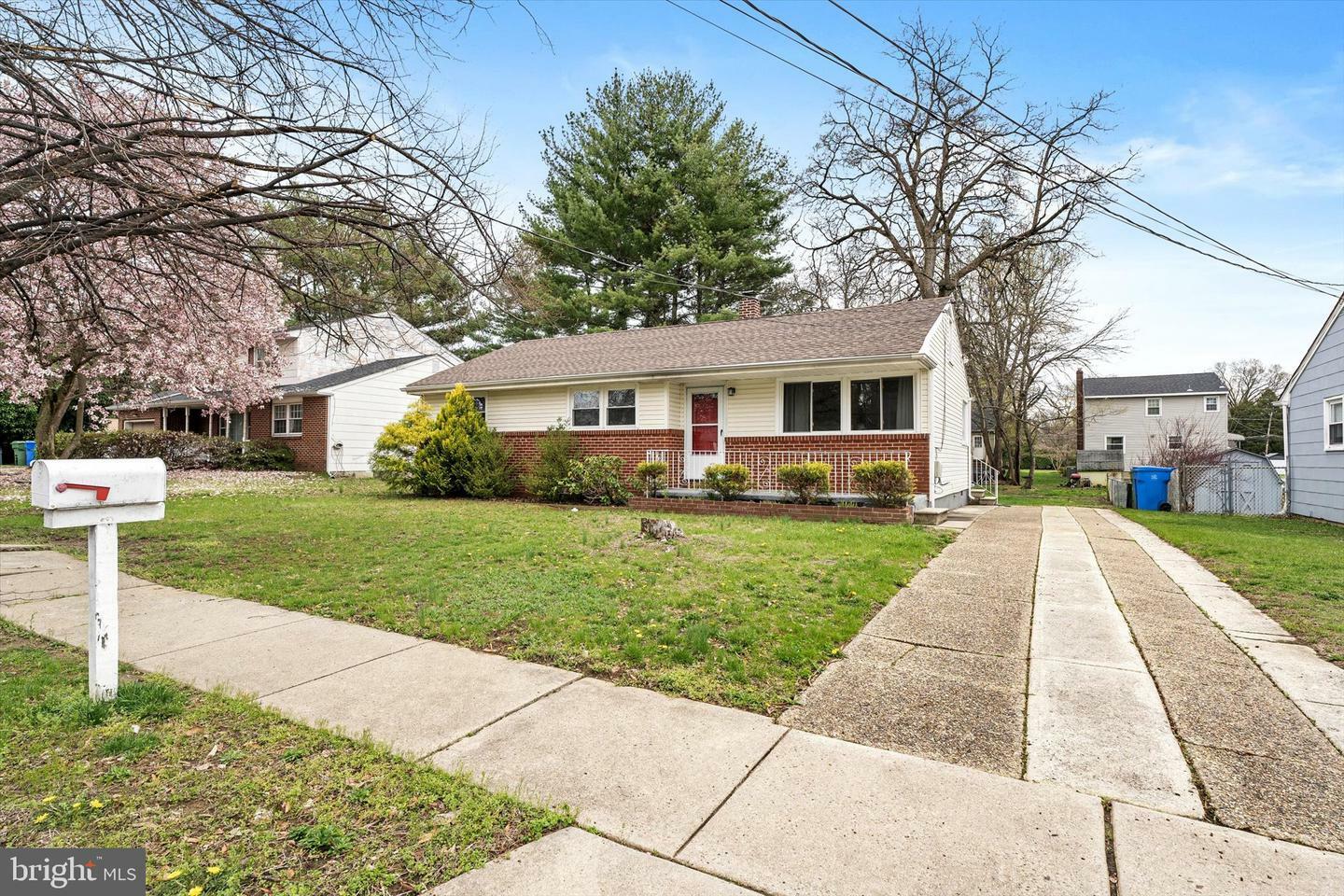 Property Photo: 513 Franklin Avenue NJ 08002