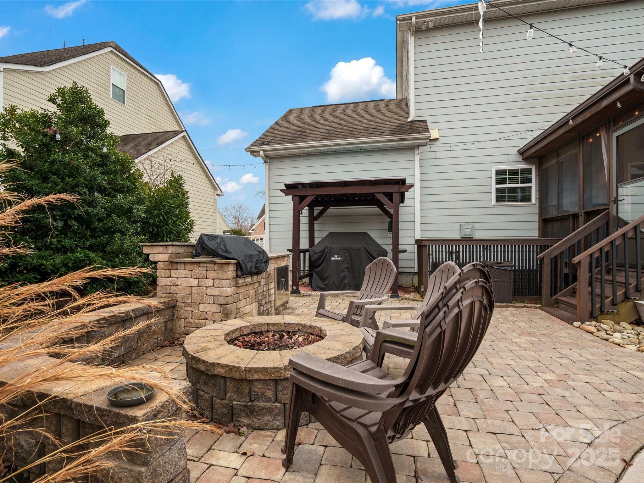 Property Photo: 3813 Litchfield Drive NC 28173