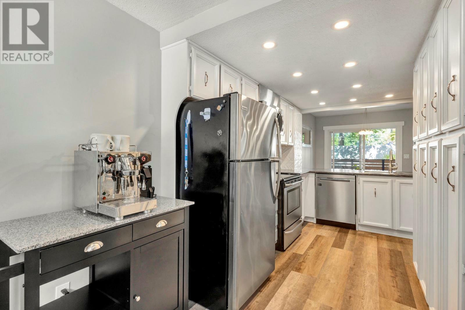 Photo de la propriété: 2125 Burtch Road 109 BC V1Y 8N1