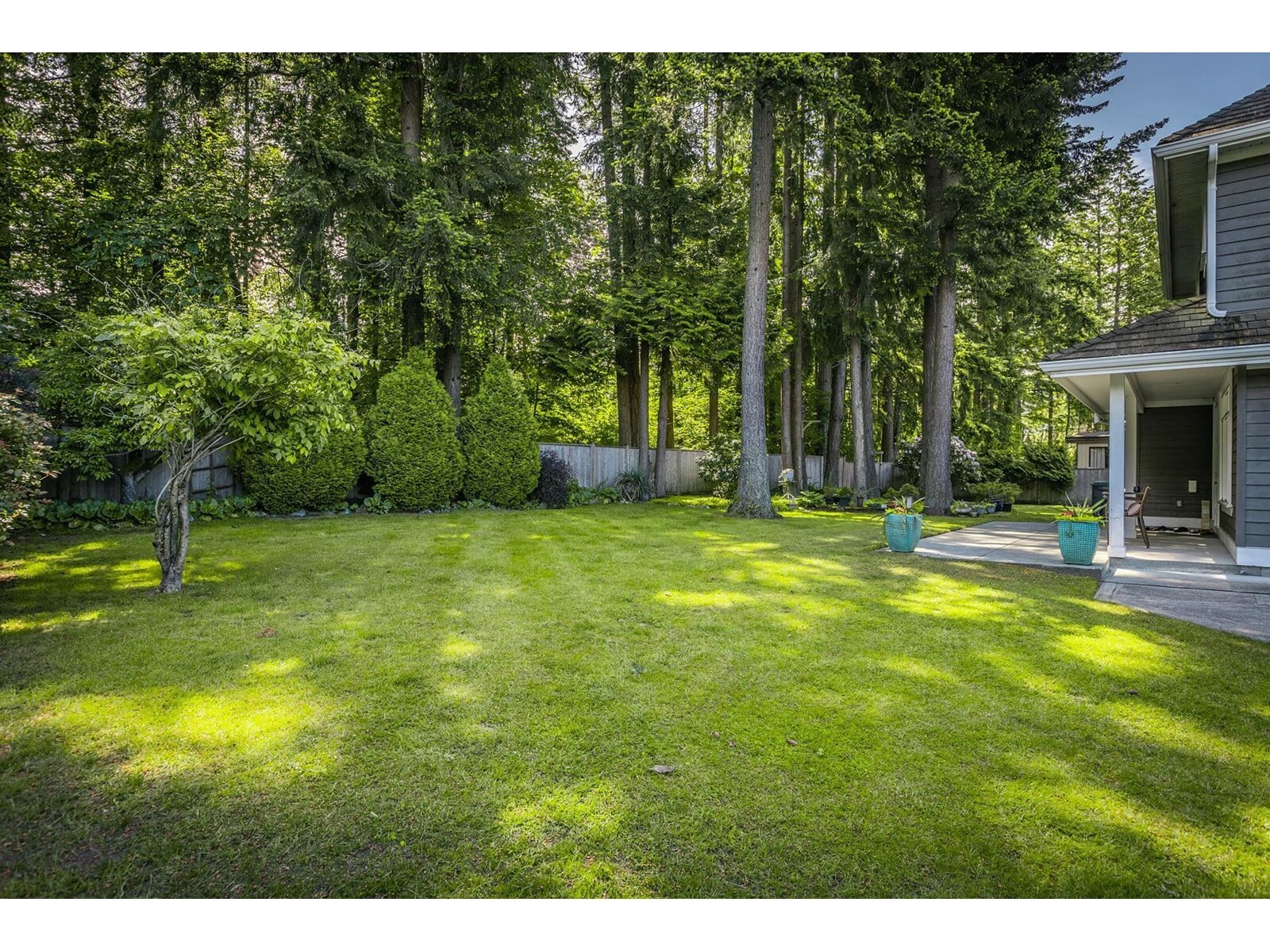 Property Photo: 2020 134 BC V4A 9N8