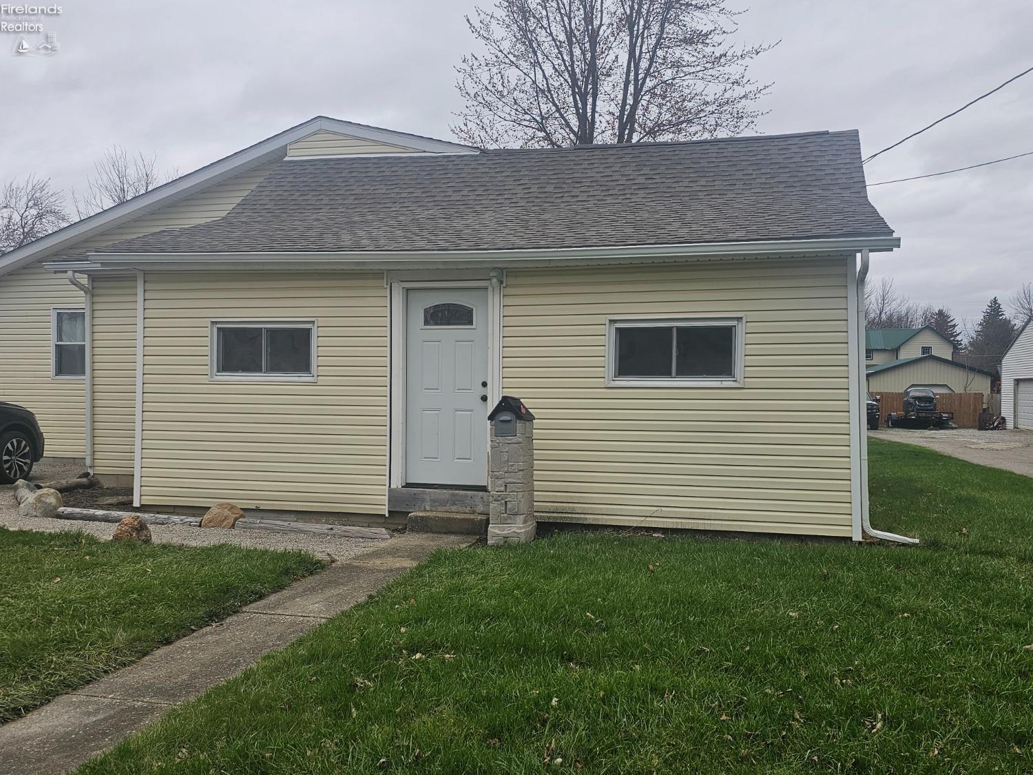 Property Photo: 87 Third Street OH 44851