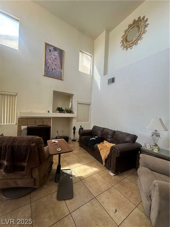 Property Photo: 4017 Radbourne Avenue NV 89121