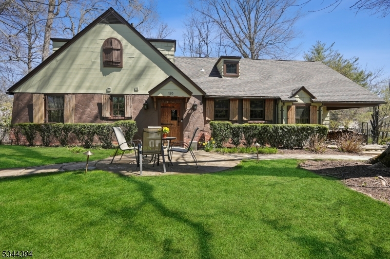Property Photo: 120 Old Short Hills Rd NJ 07078