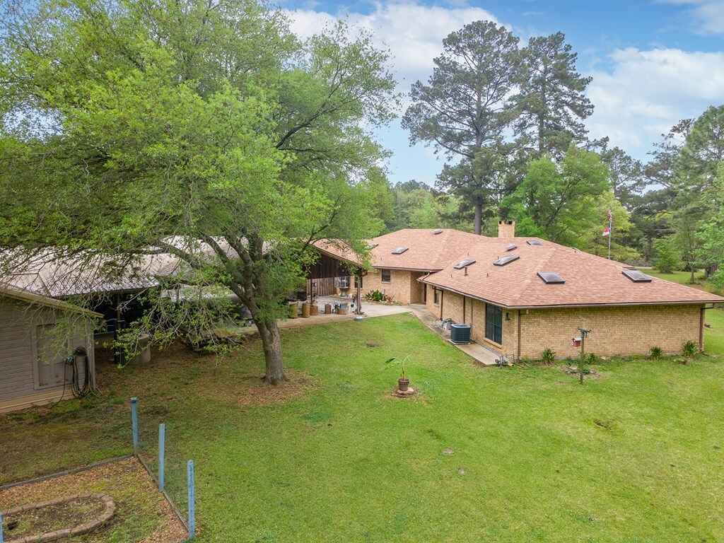 Property Photo: 201-A Magasco Drive TX 75968