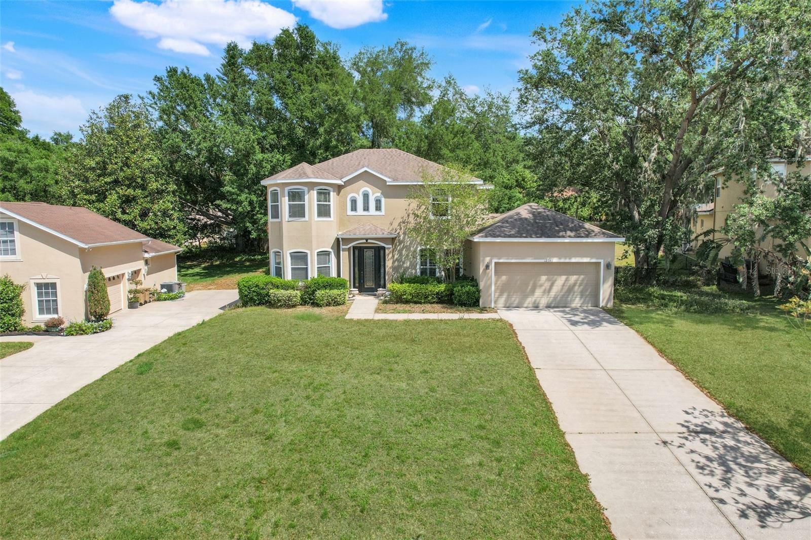 Property Photo: 12346 Lake Valley Drive FL 34711