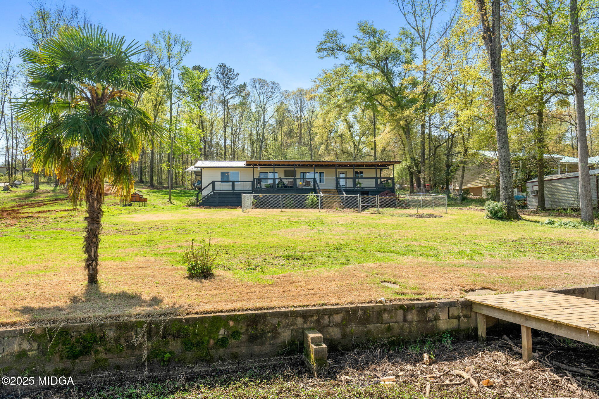 532 Henry Higgins Road  Jackson GA 30233 photo
