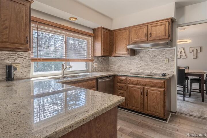 Property Photo: 38005 Southfarm Lane MI 48167 9044