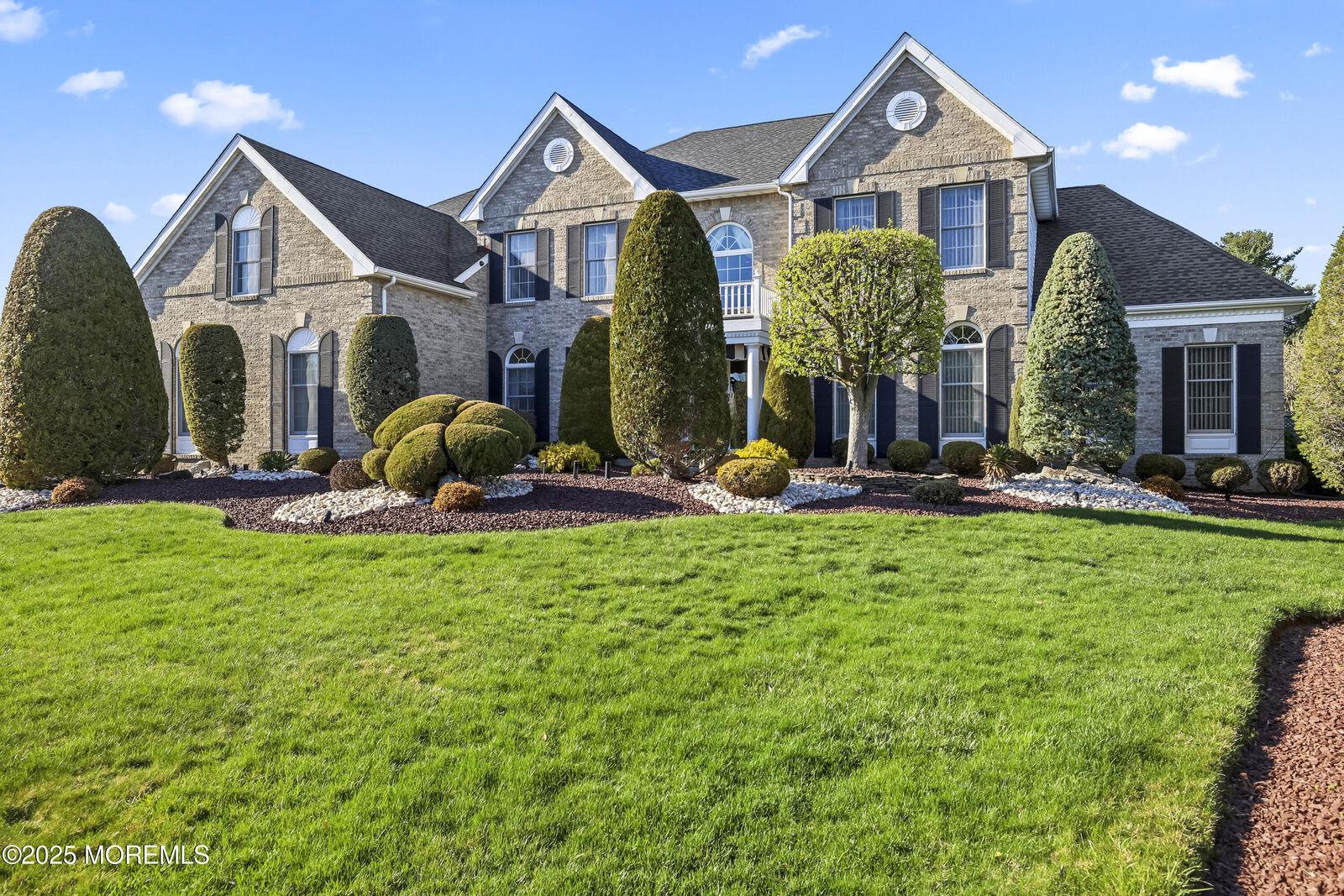 Property Photo:  1 Country View Drive  NJ 07728 