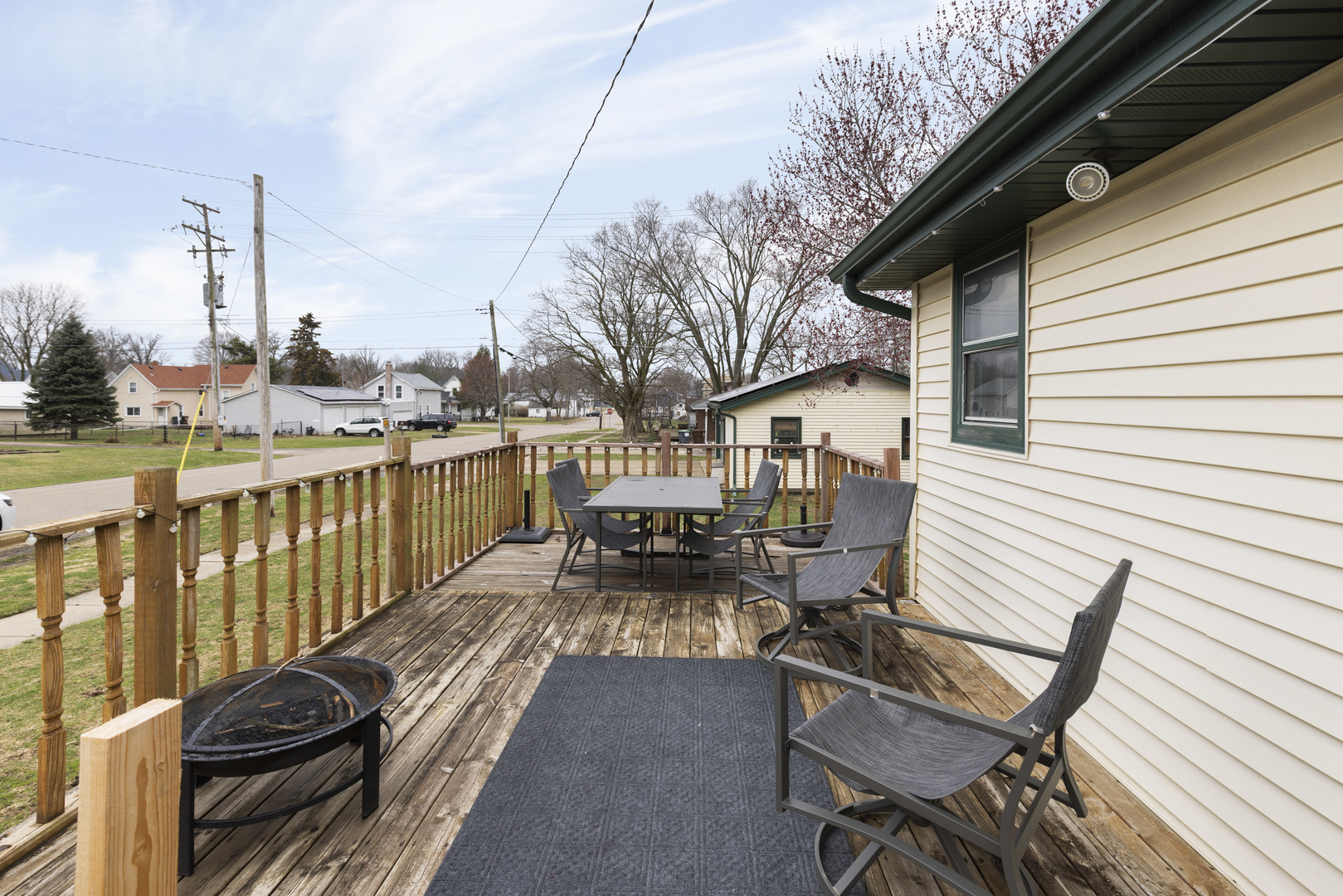 Property Photo: 109 S Seward Street IL 61088