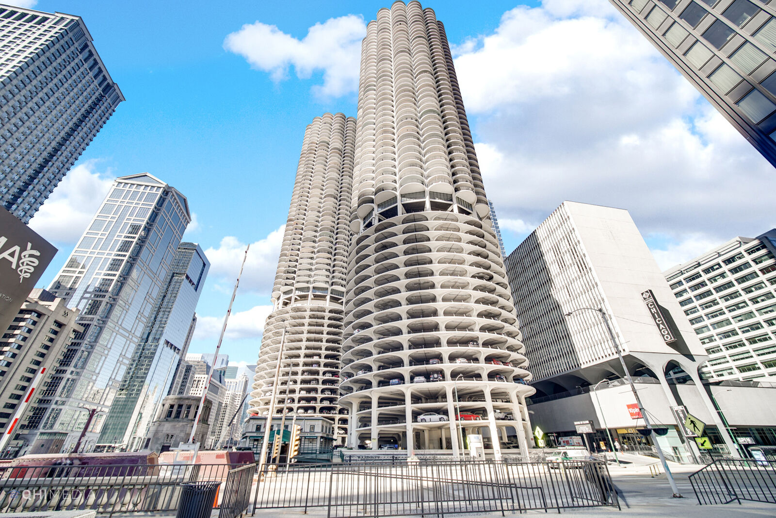 Property Photo: 300 N State Street 3324 IL 60654