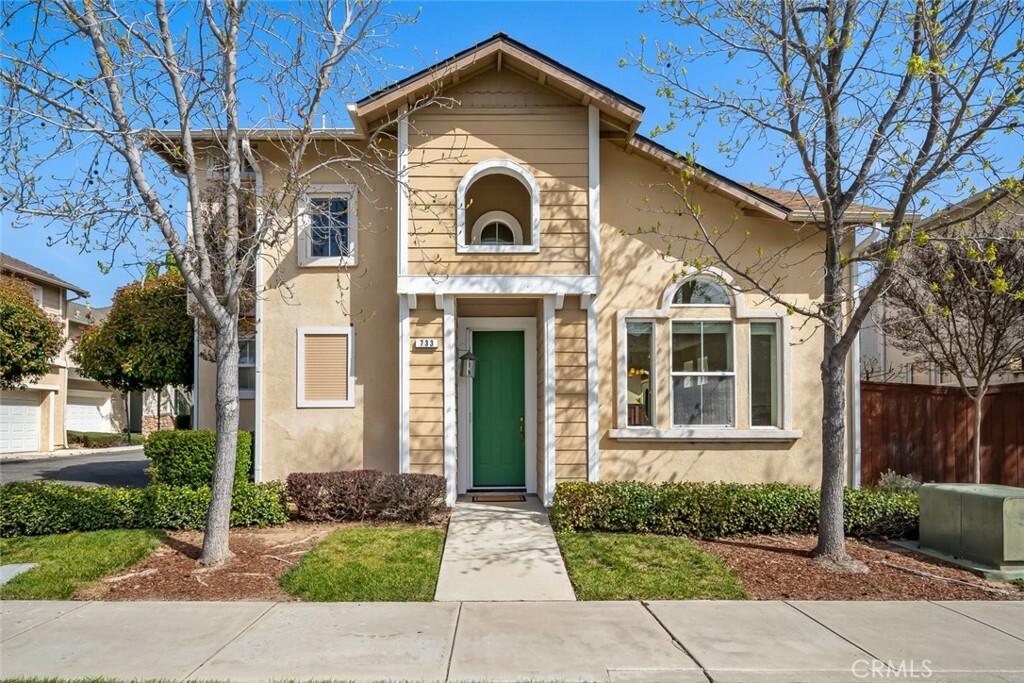 Property Photo:  733 Cottage Lane  CA 93446 