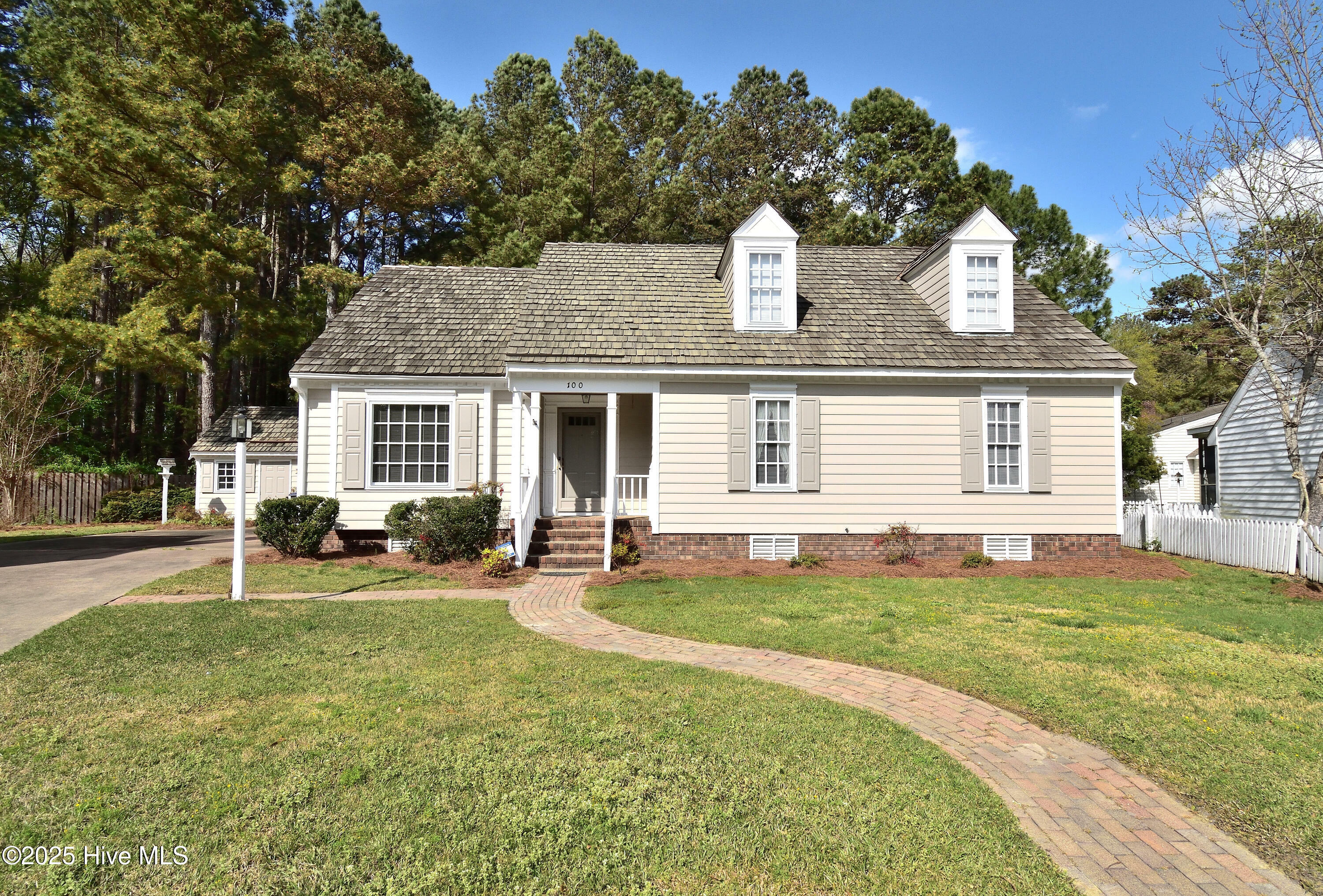 Property Photo: 100 Province Circle NC 27804