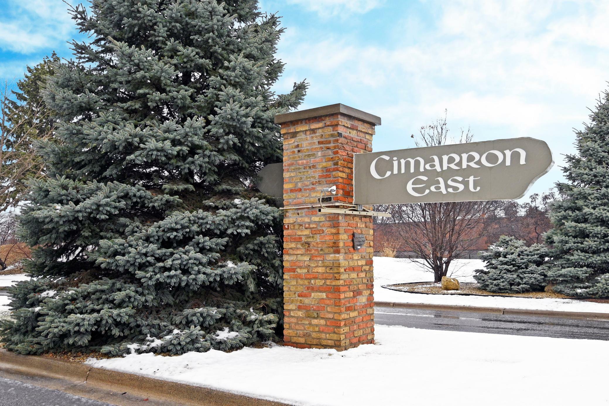 Property Photo: 1920 Kingsview Lane N MN 55447