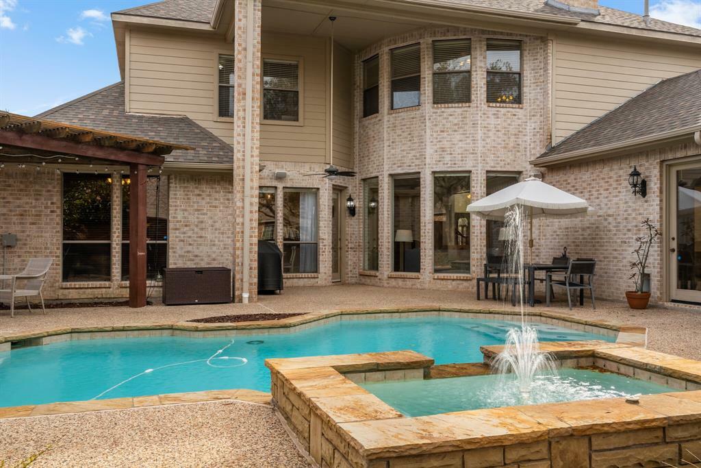 Property Photo: 6004 Blossom Court TX 75072