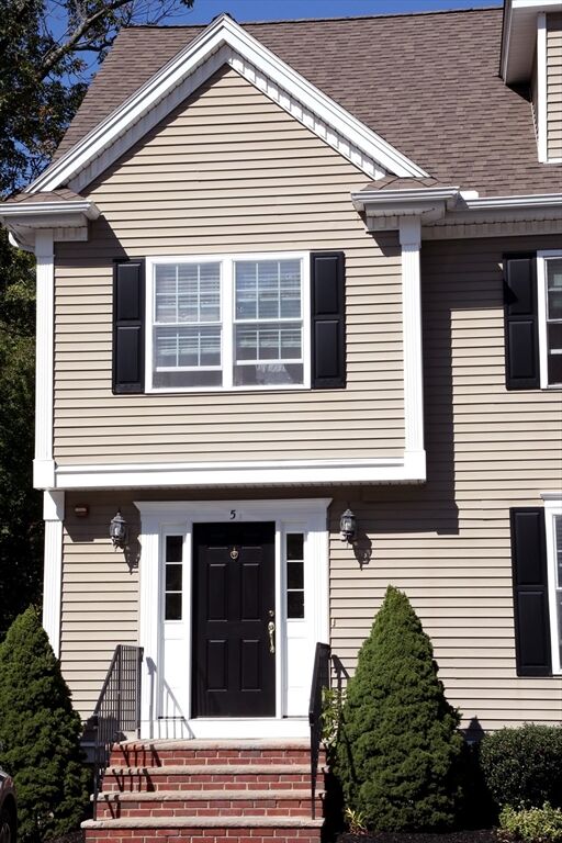 Property Photo: 8 Pilgrim St 5 MA 01864