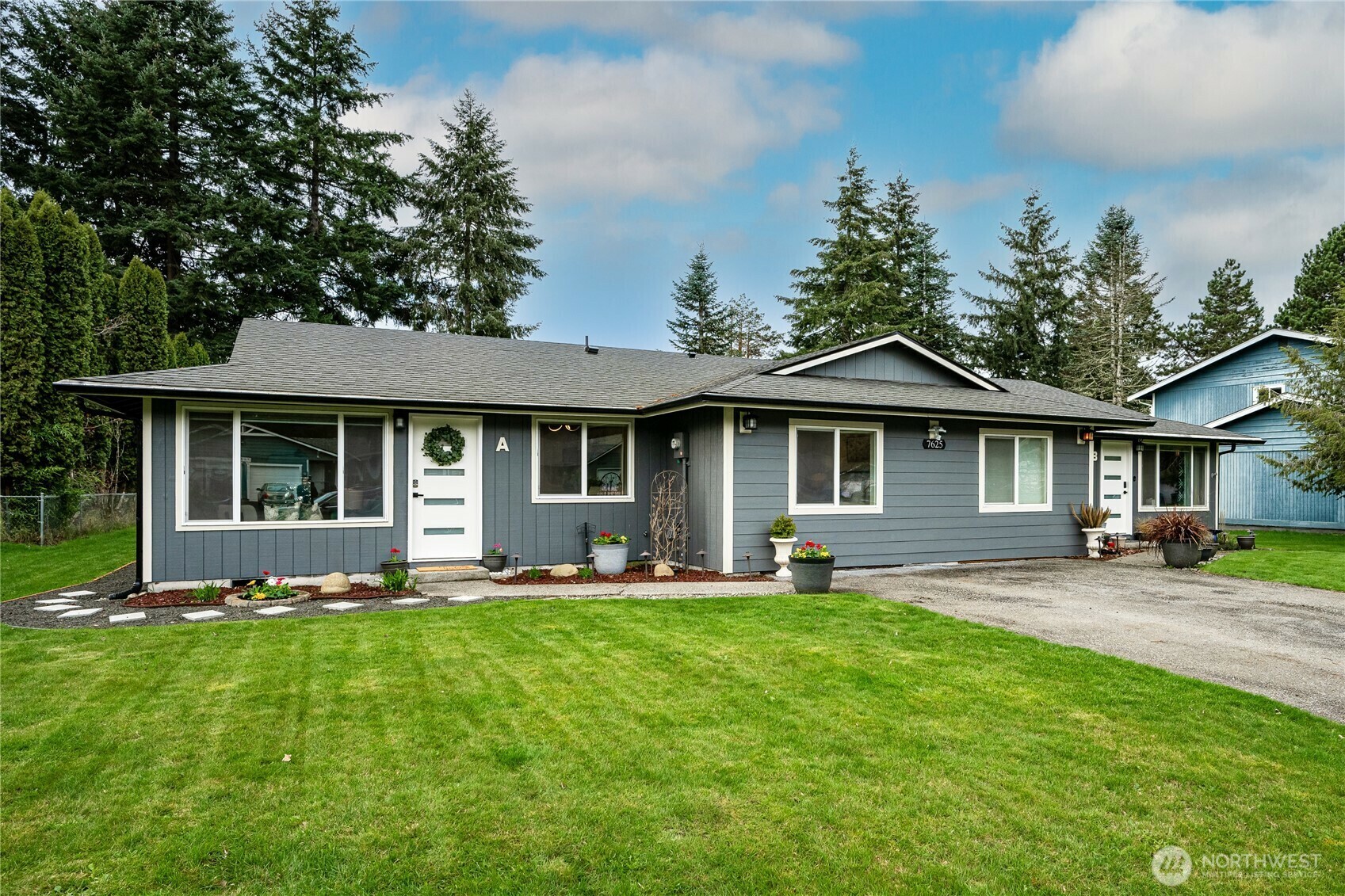 Property Photo: 7625 Stable Court SE WA 98501