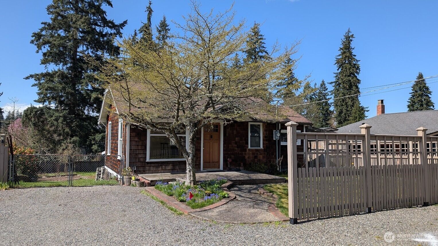 Property Photo:  15545  Stone Avenue N  WA 98133 