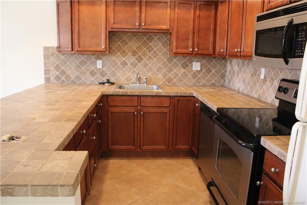 Property Photo: 2600 S Kanner Highway D10 FL 34994