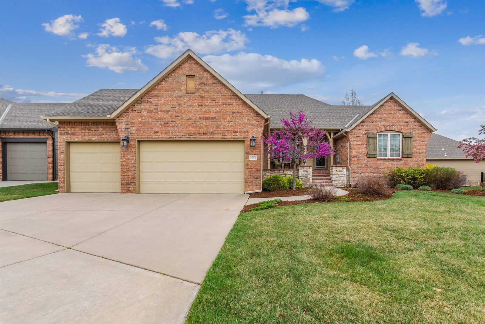 Property Photo: 2078 N Paddock Green Circle KS 67206