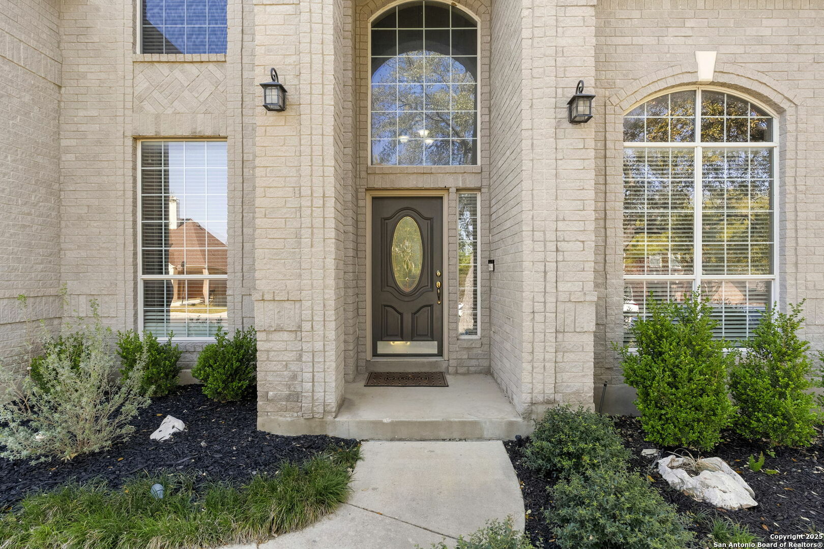 Property Photo: 3522 Edge View TX 78259