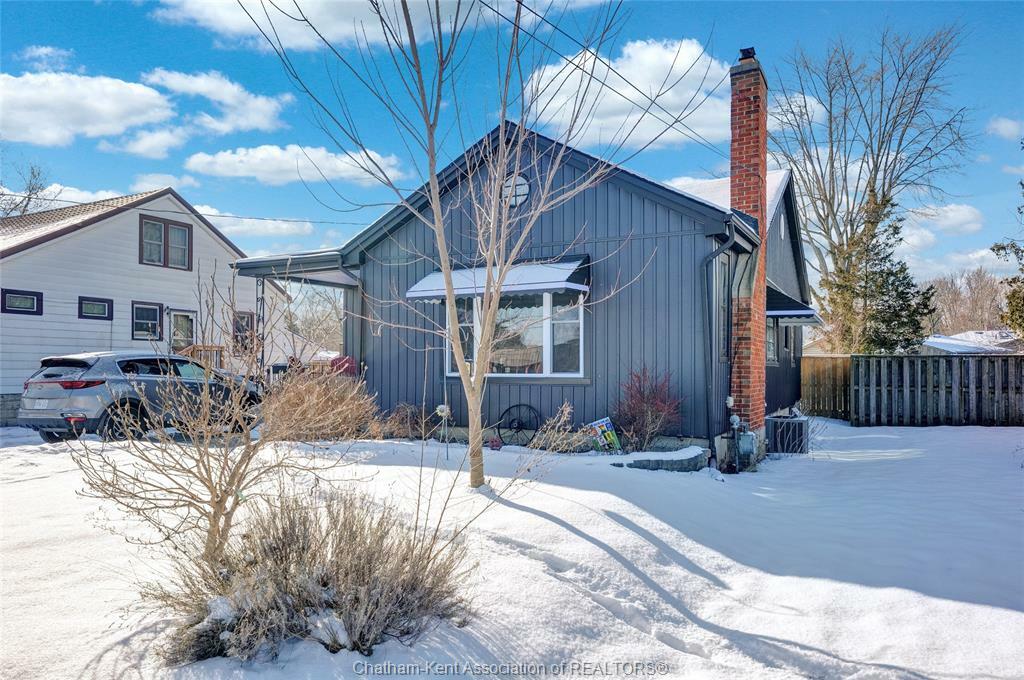 Property Photo: 228 Delaware Avenue North ON N7L 2W6