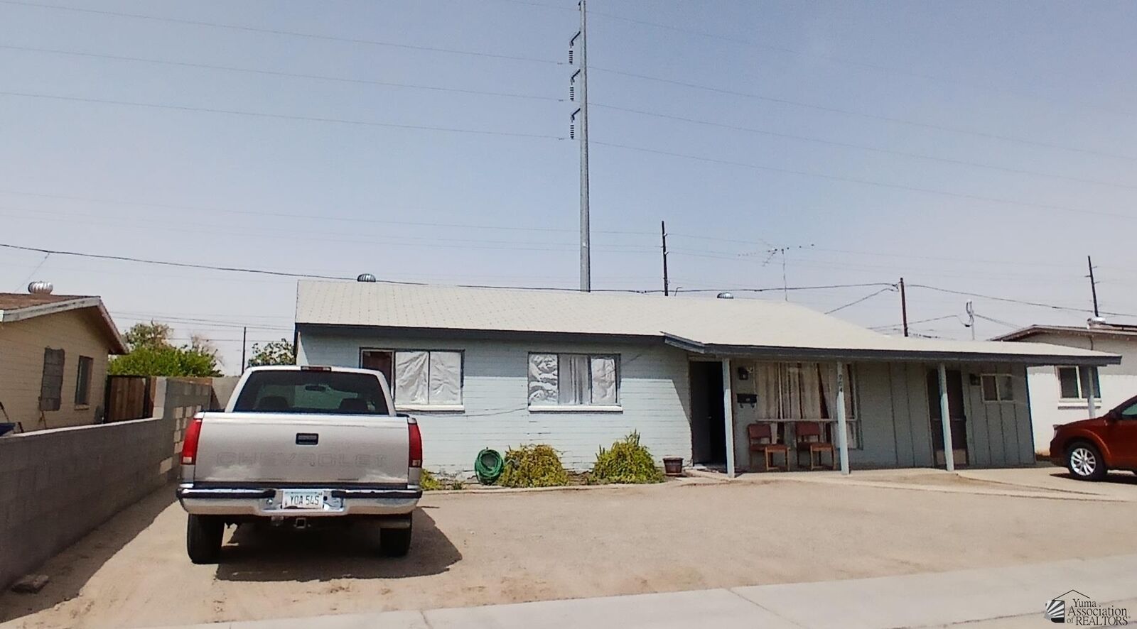 Property Photo: 904 E La Mesa St AZ 85365