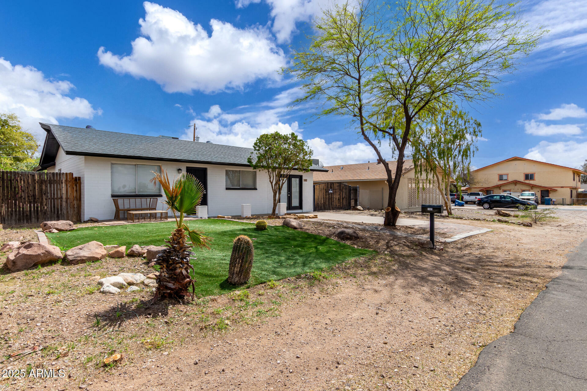 Property Photo: 1985 S Plaza Drive AZ 85120