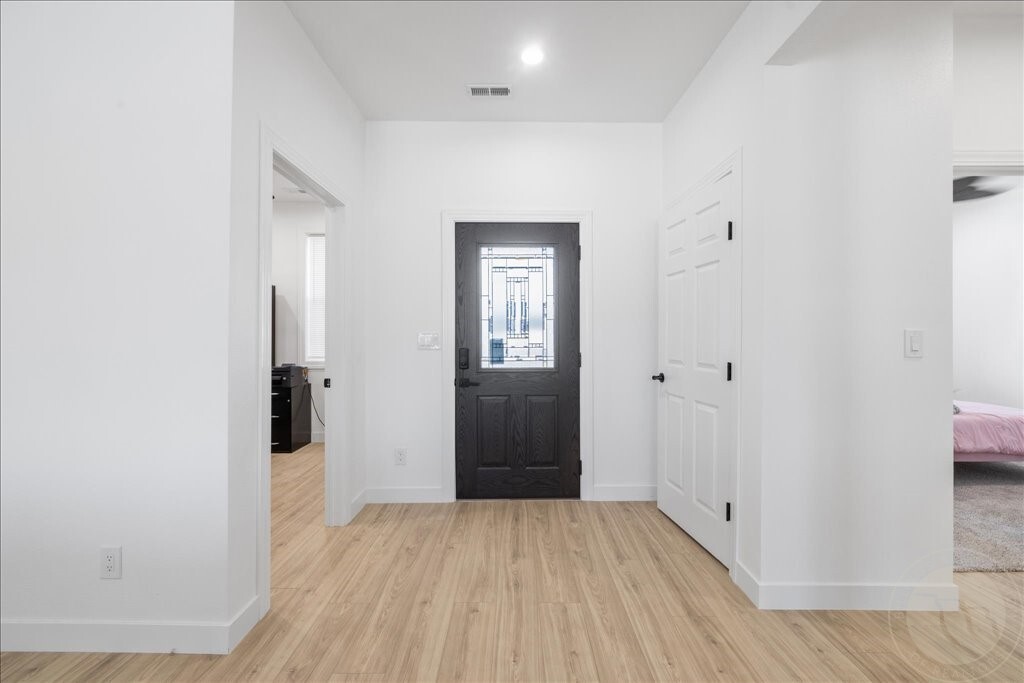 Property Photo:  339 Annandale Rd  MT 59105 