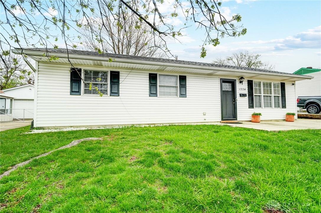 Property Photo:  1224 Beech Street  OH 45324 